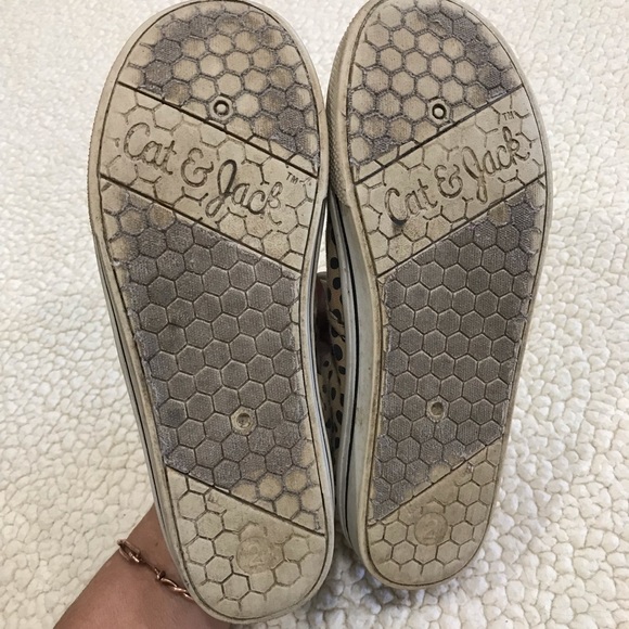 Girls Cat & Jack Slip On Brown w/ Dark Brown Spots Fashion Sneaker Shoes
Youth 2 - Picture 16 of 16